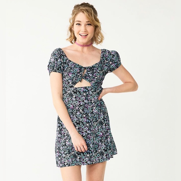 New SO® Front-Tie Keyhole
Cutout Fit And Flare Mini Dress - Picture 2 of 3